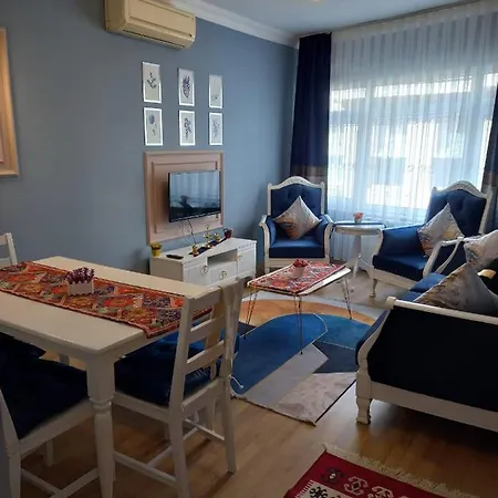 ゲストハウス Emirhan & 4*