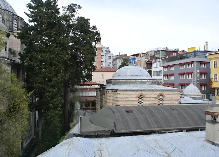 Emirhan & Guest house