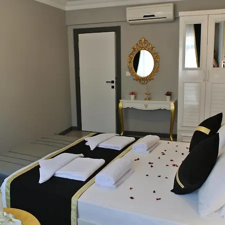 בית הארחה Emirhan & 4*