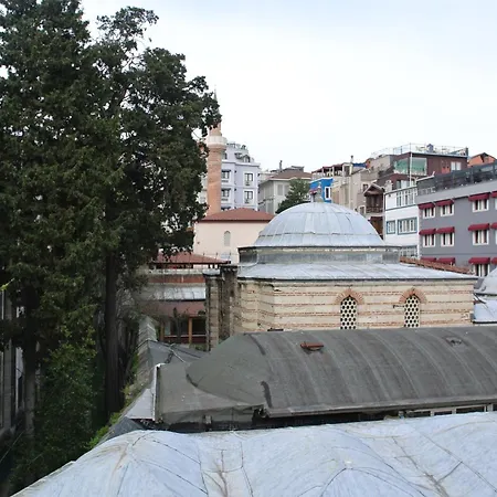 Emirhan & Pensjonat 4*