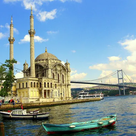Emirhan & 4*