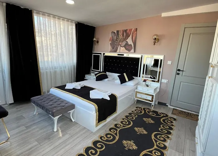 Emirhan & 4* Istambul