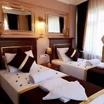 Pensjonat Emirhan & 4*