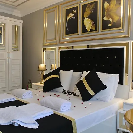 Emirhan & Pensionat 4*