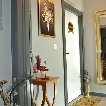 Emirhan & Istanbul