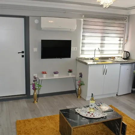 Emirhan & Guest house