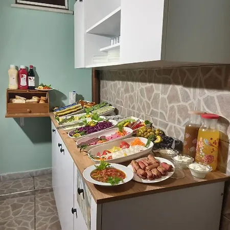 Emirhan & Guest house Istanbul